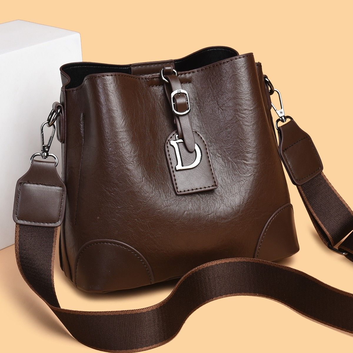 平价女包批发affordable women's bags image 1